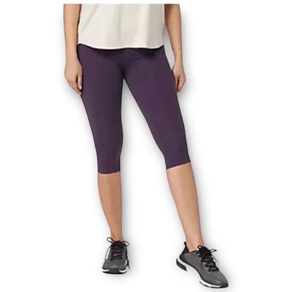 BOBS from Skechers Pants - NWT Skechers GOFLEX GoWalk High Waist Pocket Capri Leggings M Dark Purple